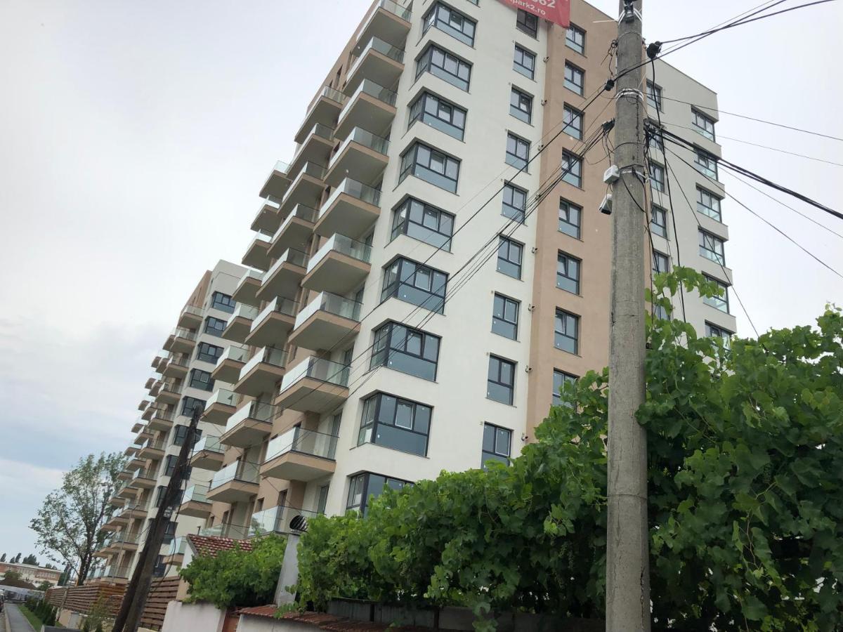 Fancy Penthouse Studio With Lakeview W10 Bucharest Exterior photo